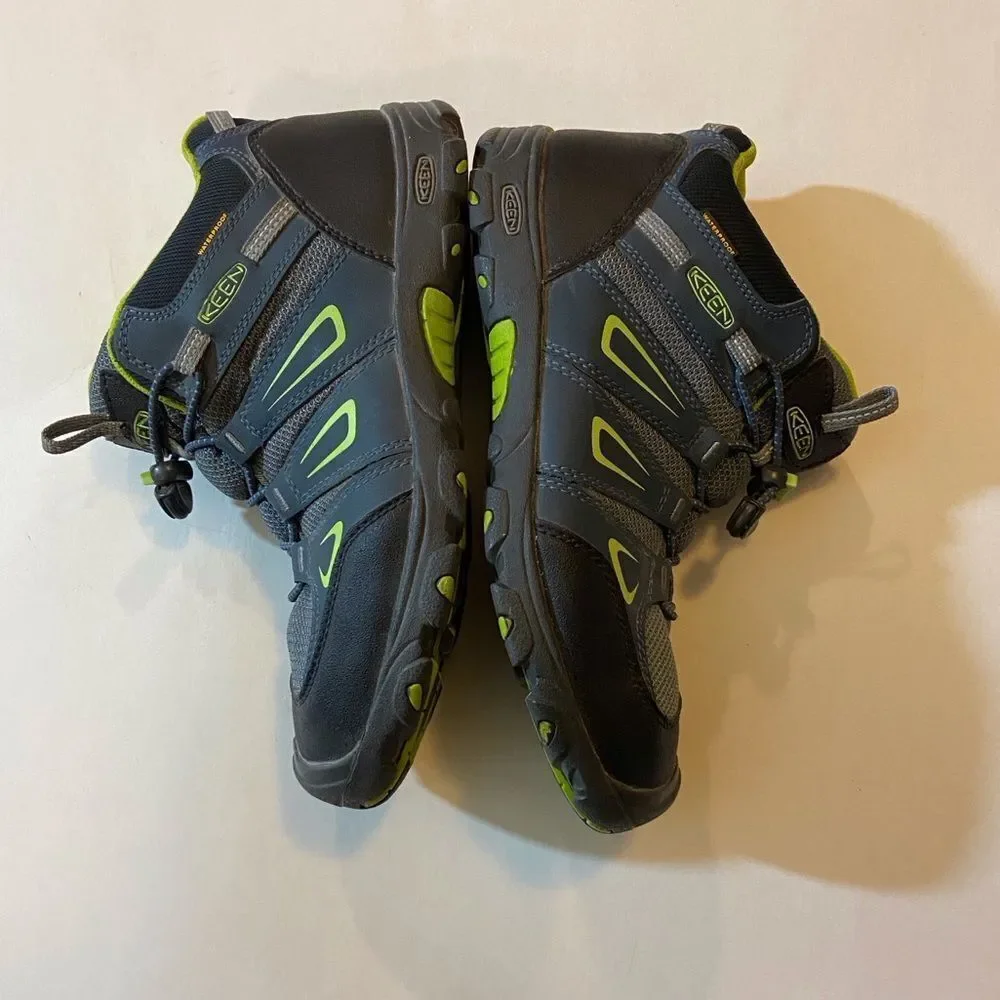 Keen Waterproof Hiking Athletic Boots Youth ' Gray and Lime Sneakers Sz 6US